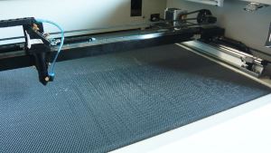 छत्ते कार्य मंच पैनलों